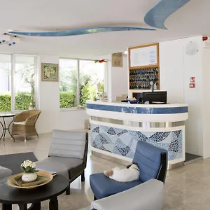 3* Hotel Avana